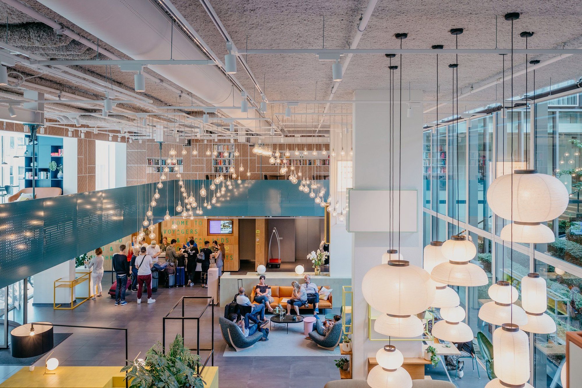 Casa_Lobby-EAST-280_S
